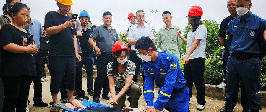 湘中表面处理产业园举行多科目应急救援实战演练