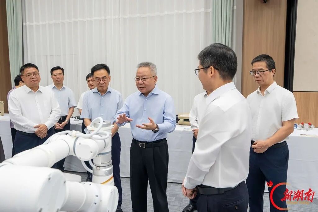 沈晓明调研湖南兴湘投资控股集团有限公司