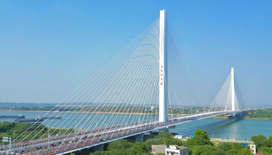杨梅洲大桥建成通车。受访单位供图